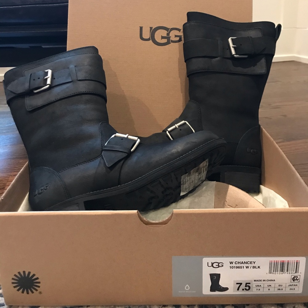 UGG Black Chancey Moto boot. 7.5